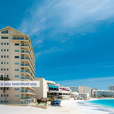 Paradise Beachfront & Nightlife Heart Cancún Extérieur photo