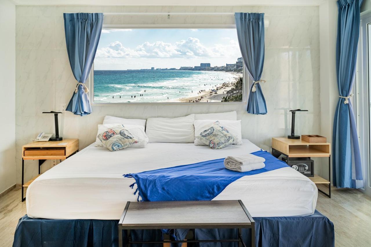 Paradise Beachfront & Nightlife Heart Cancún Extérieur photo