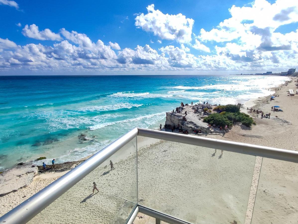 Paradise Beachfront & Nightlife Heart Cancún Extérieur photo