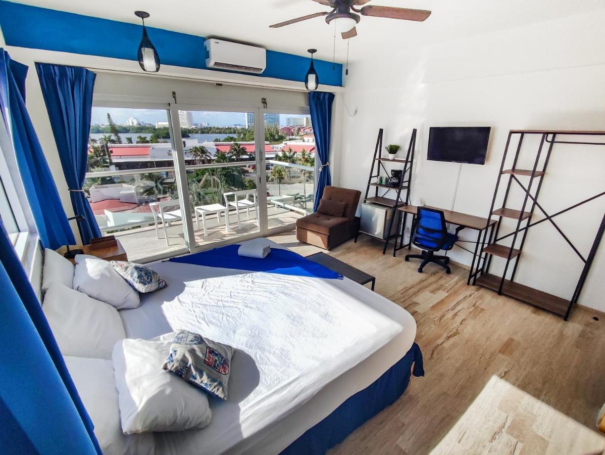 Paradise Beachfront & Nightlife Heart Cancún Extérieur photo