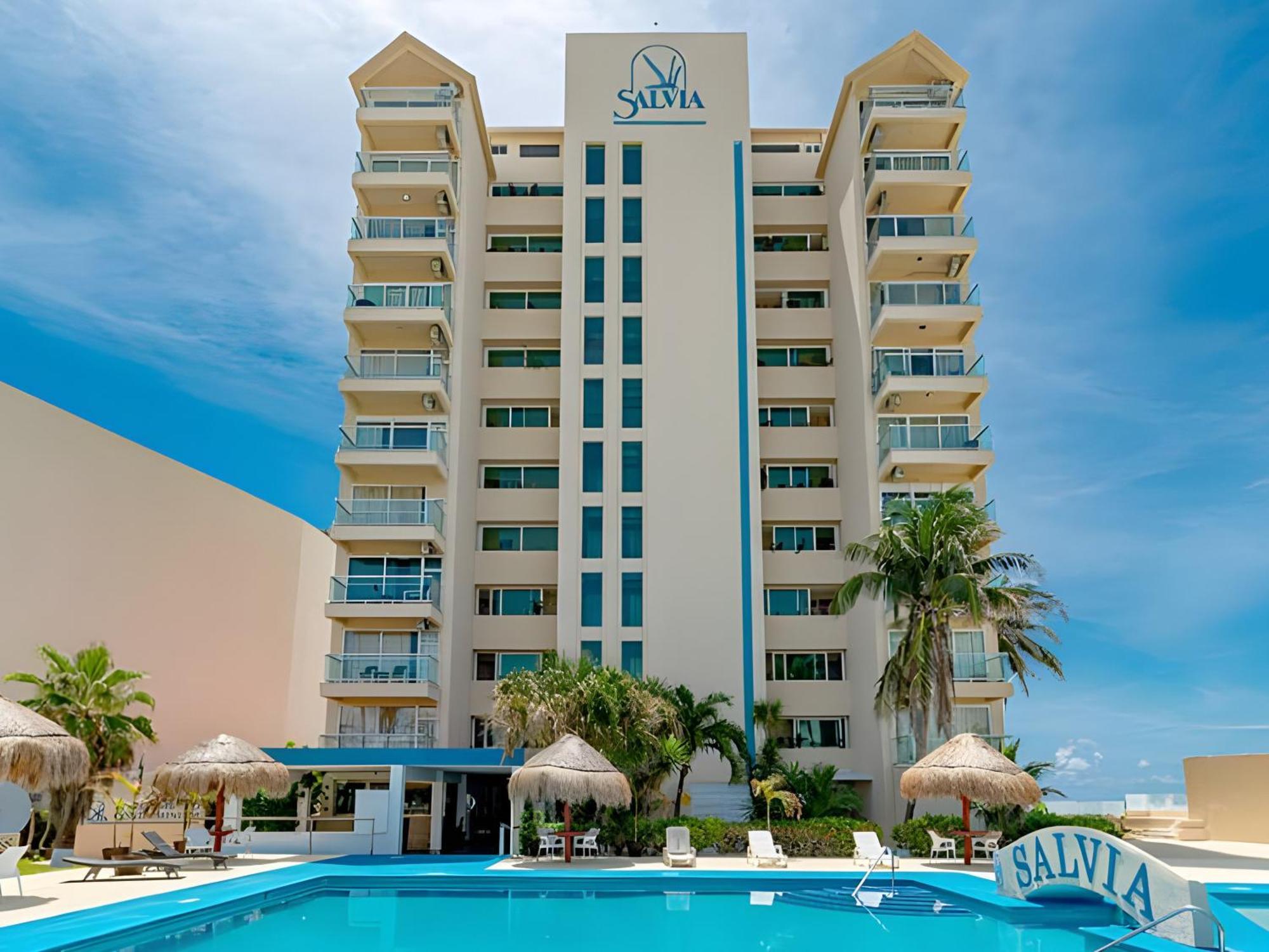 Paradise Beachfront & Nightlife Heart Cancún Extérieur photo